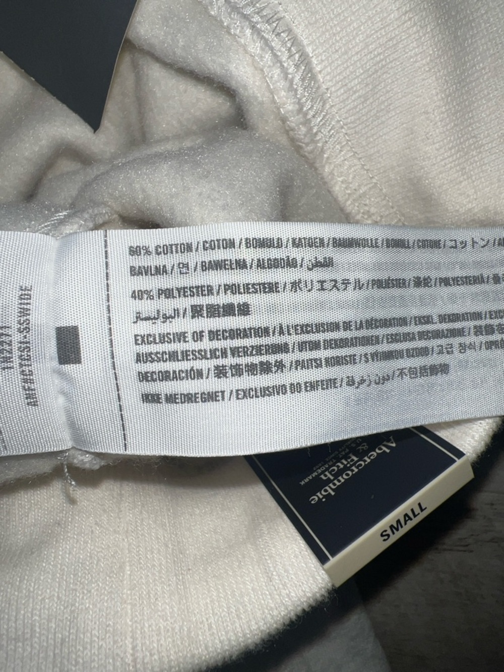 NEW Abercrombie & Fitch Cream Joggers with Logo - Picture 4 of 7
